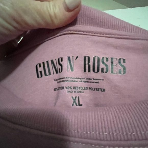 NWOT Guns N' Roses Pink Sweatshirt - Picture 3 of 4